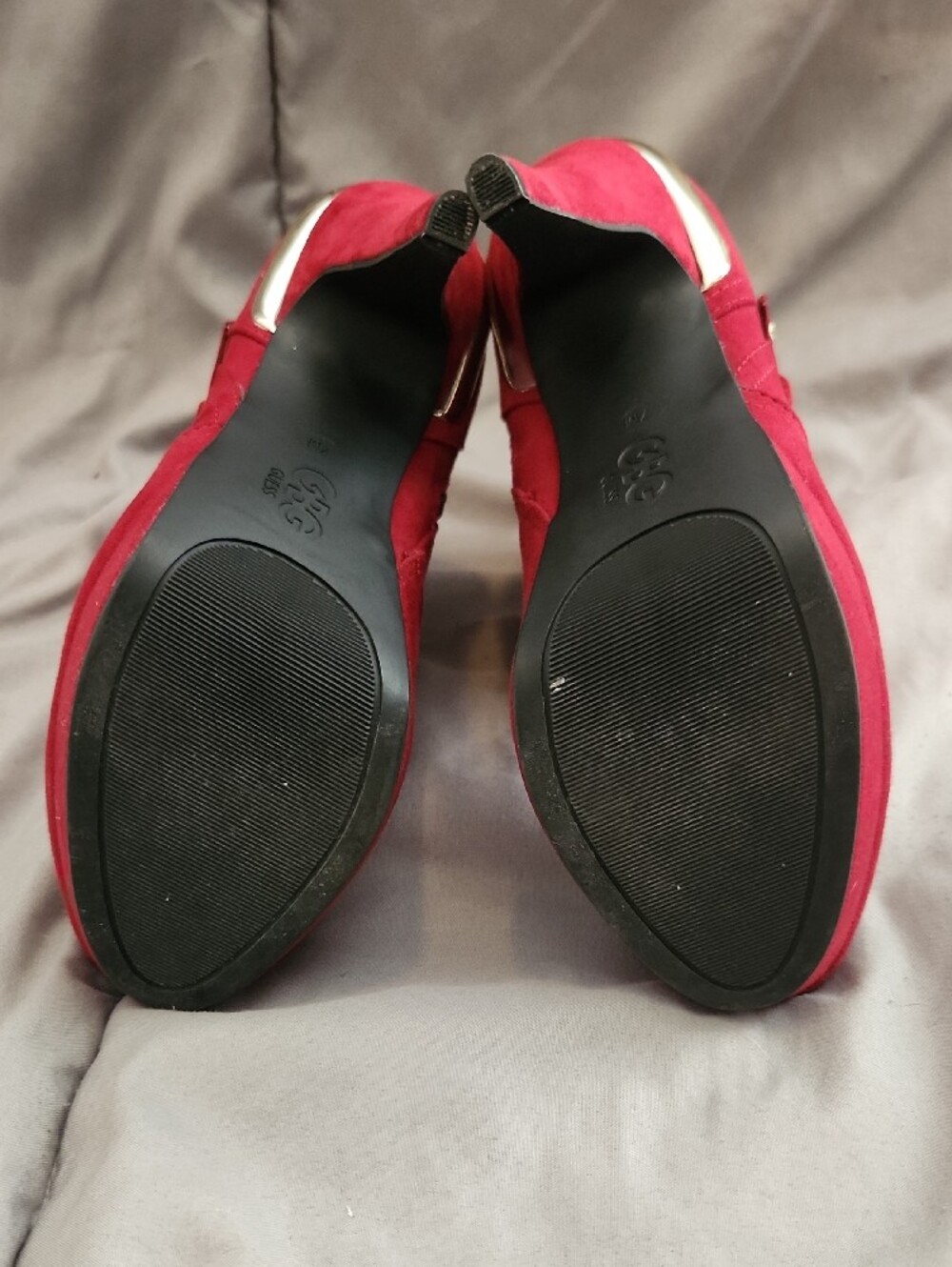 G by Guess Red Suede Studded Ankle Boots - Picture 5 of 9